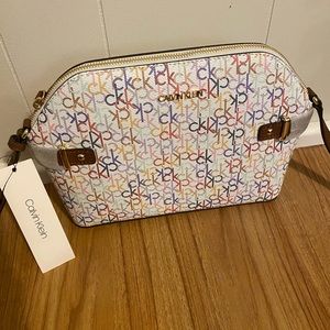 NWT Calvin Klein Crossbody Purse 👜!!!